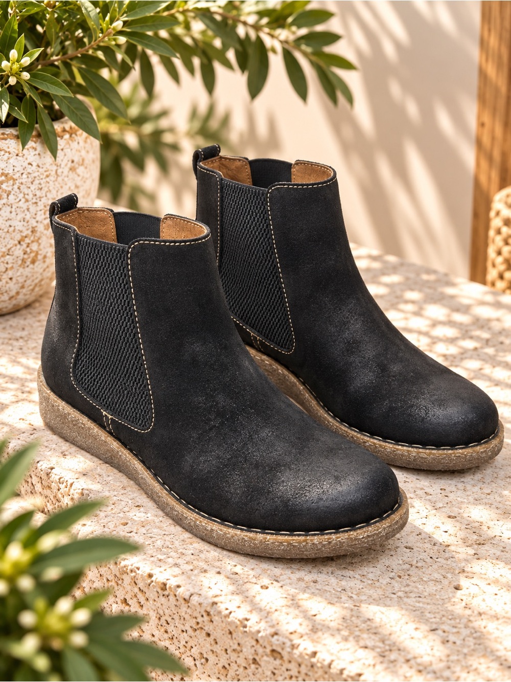 Børn Faline Black Distressed Leather Chelsea Ankle Boots Women’s 10 Like New #49
